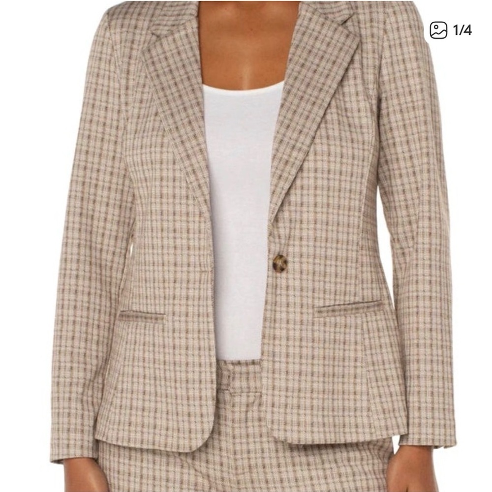 NWT Liverpool fitted women’s plaid capucchino blazer single button size S